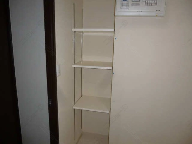 脱衣所収納