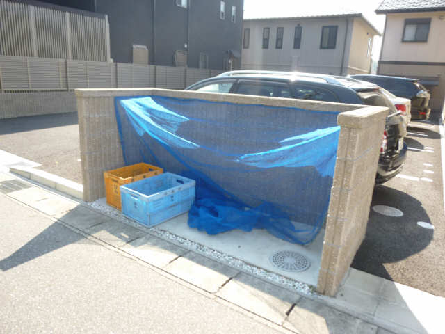 ゴミ捨て場