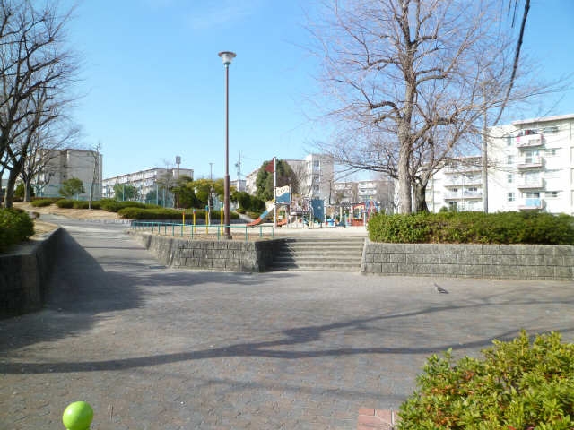 御前場公園歩3分