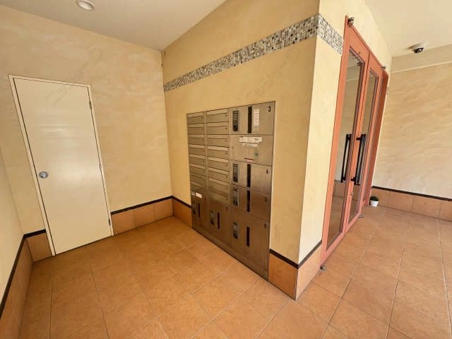 集合ポスト・宅配ボックス