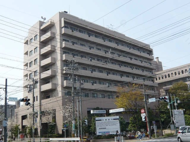 病院徒歩10分