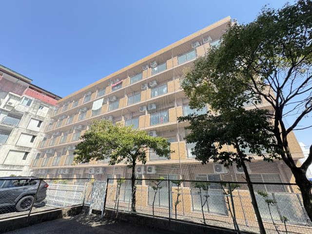 外観３・南面