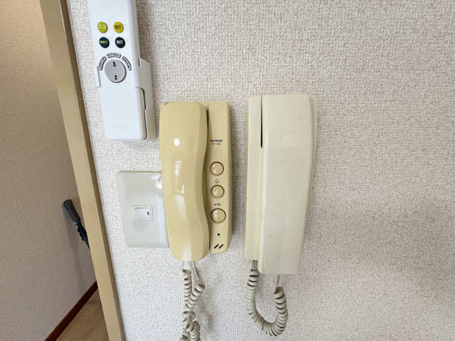 インターホン