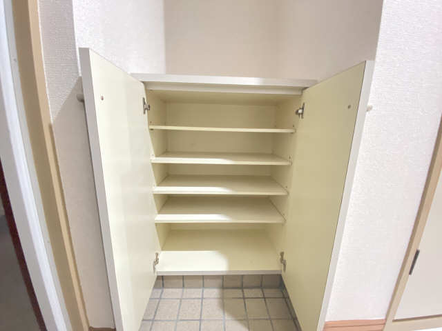シューズBOX