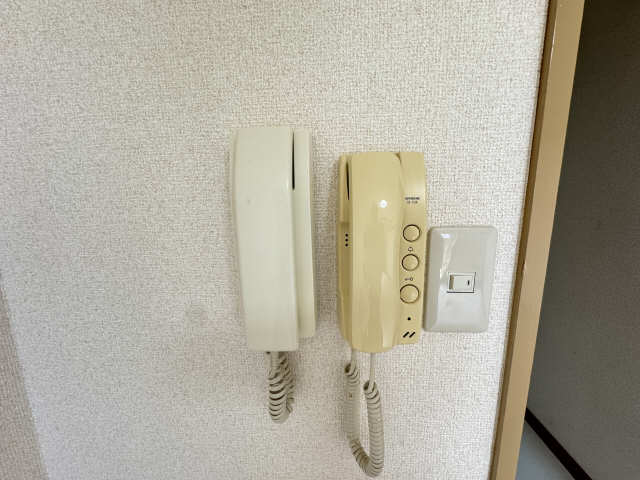 インターホン