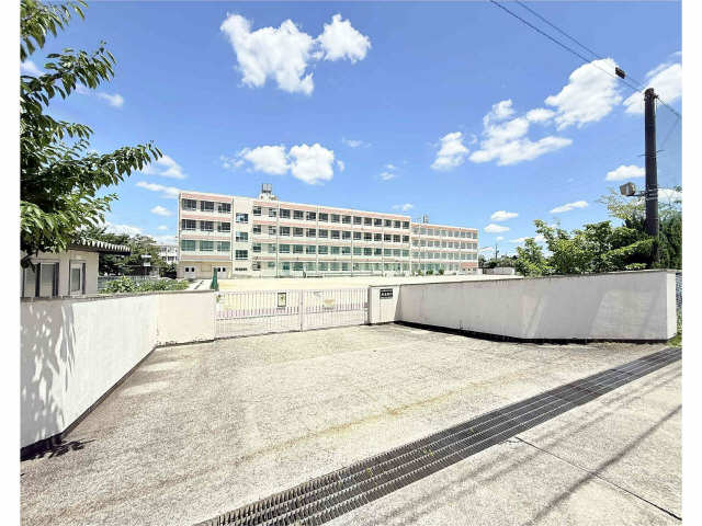 原小学校