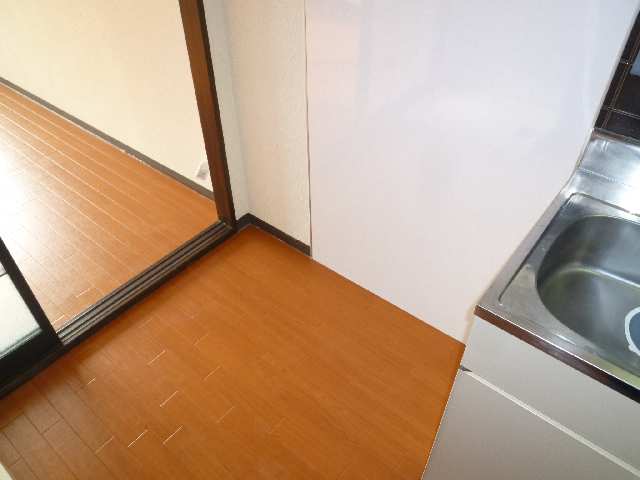 冷蔵庫置場