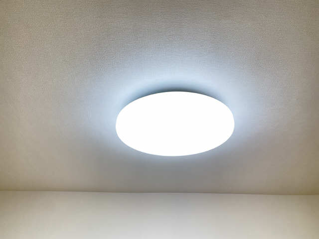 照明