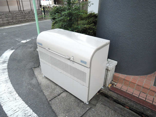 ゴミ捨て場