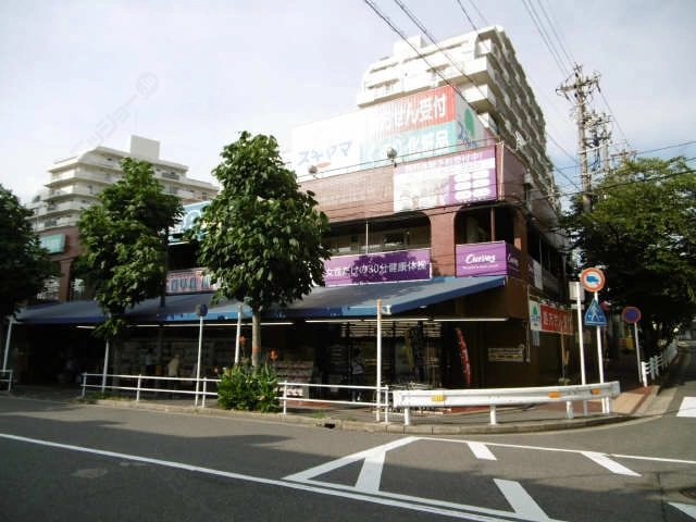 ドラッグスギヤマ