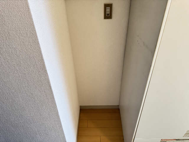 冷蔵庫置き場