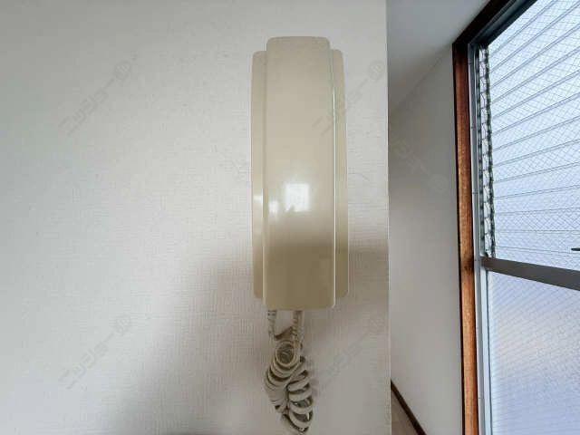 インターホン