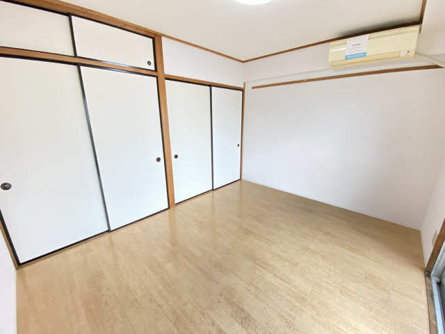 洋室