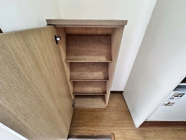 シューズボックス