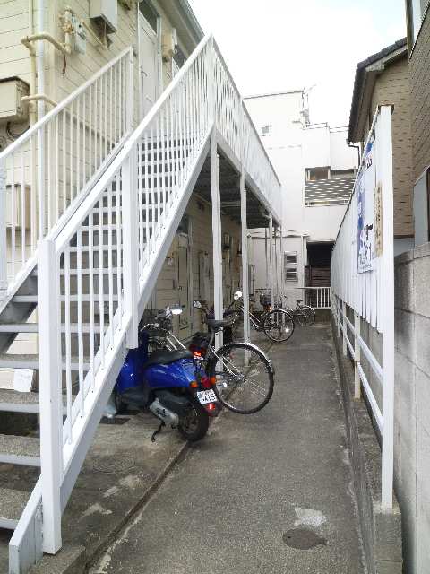 ハイツ川崎 2階 共用部