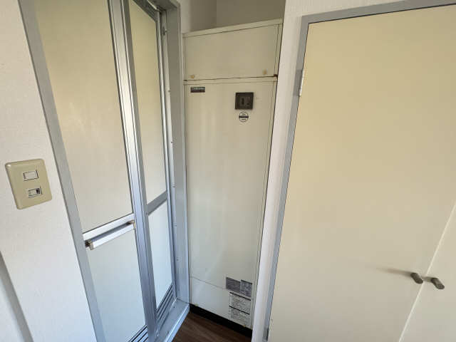 電気温水器