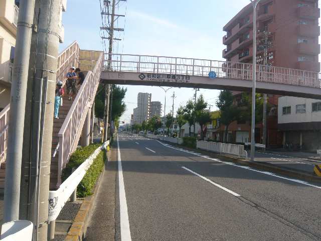 プチメゾン川原 1階 平坦な道で駅まで10分