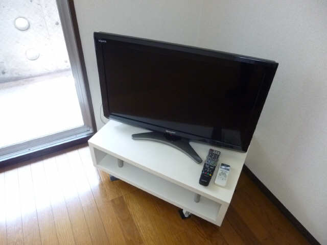 TV