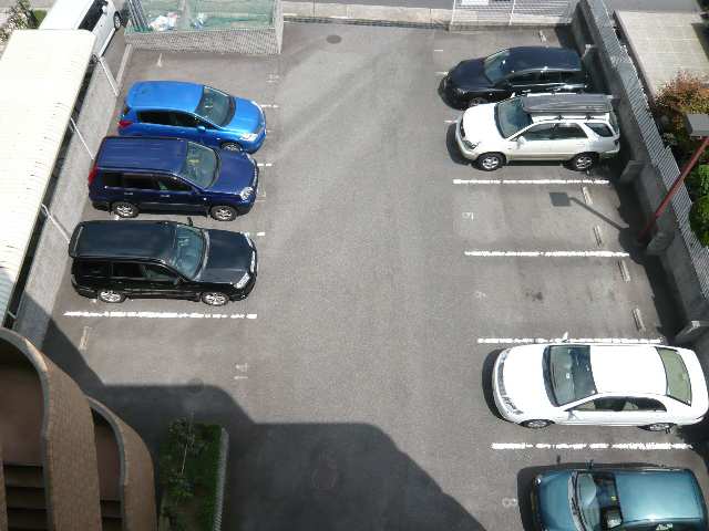 駐車場1