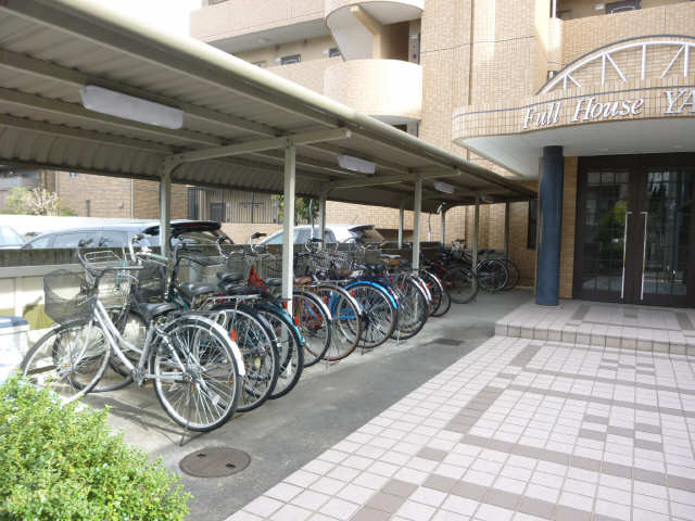 FULL HOUSE YAGOTO 5階 駐輪場