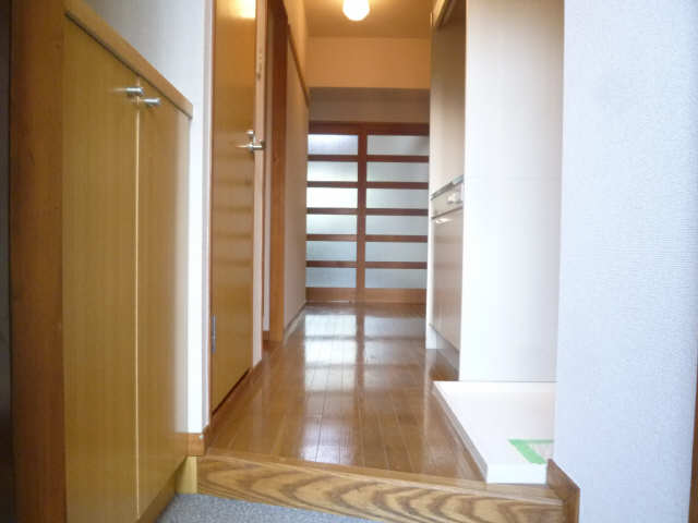 FULL HOUSE YAGOTO 1階 玄関