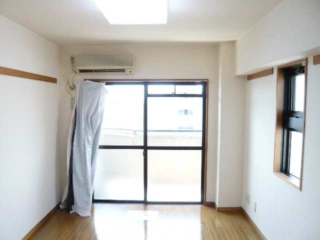 室内1