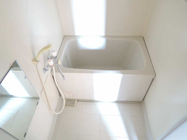 FULL HOUSE YAGOTO 5階 浴室