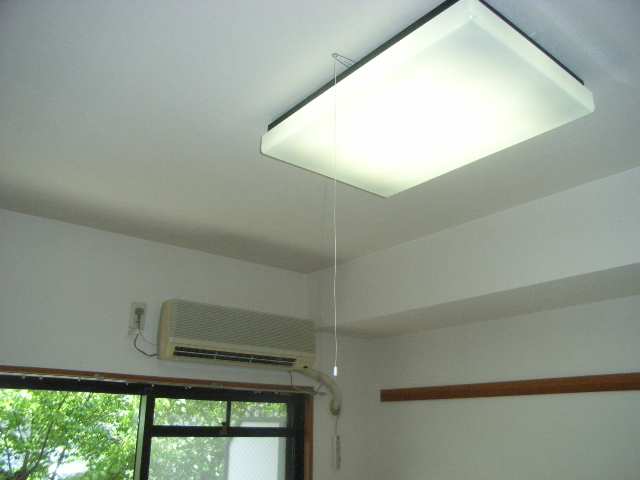 FULL HOUSE YAGOTO 2階 室内・照明・エアコン