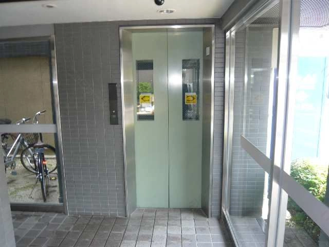 エレベーター