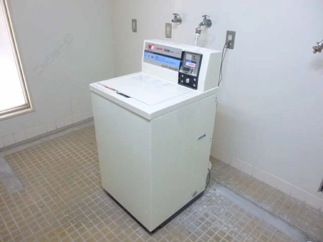 コインランドリー