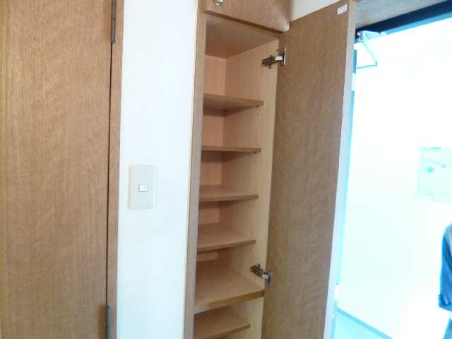 シューズボックス