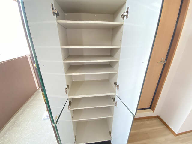 シューズBOX