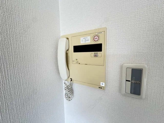 インターホン