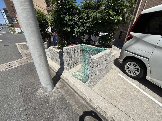 ごみ置き場