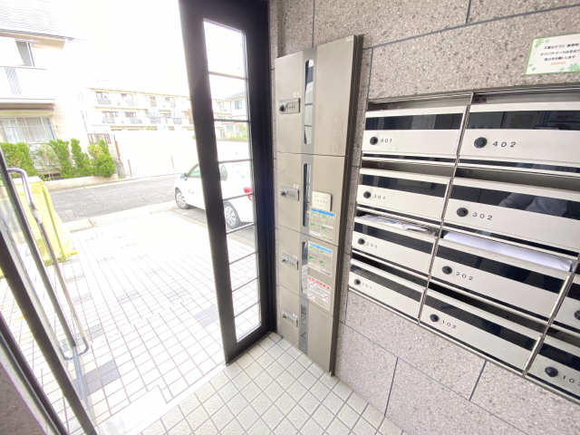 宅配ボックス