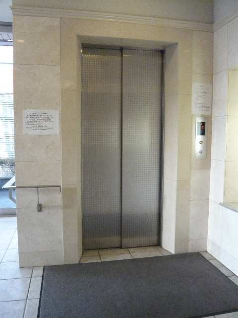 エレベータ