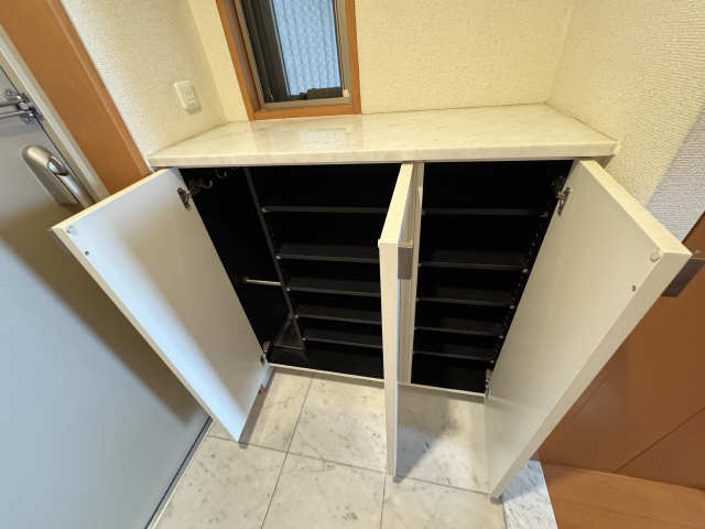 シューズBOX