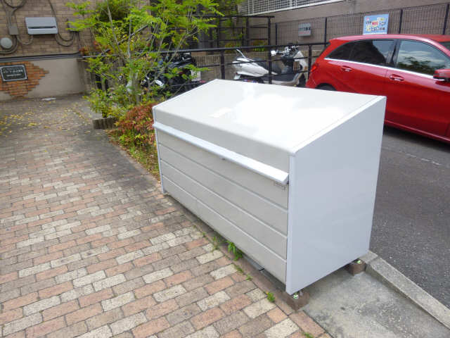 ゴミ置き場