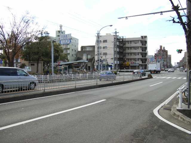 最寄り駅周辺