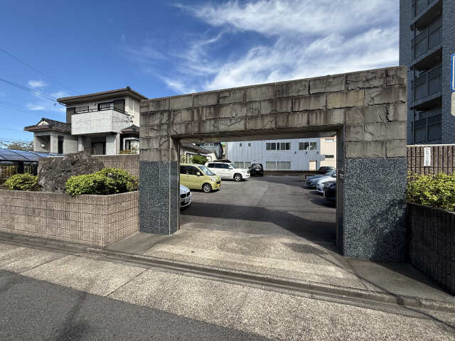 駐車場シャッター