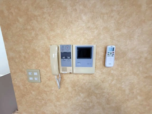 モニター付きインターホン