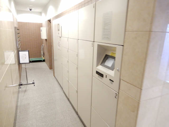 宅配ボックス