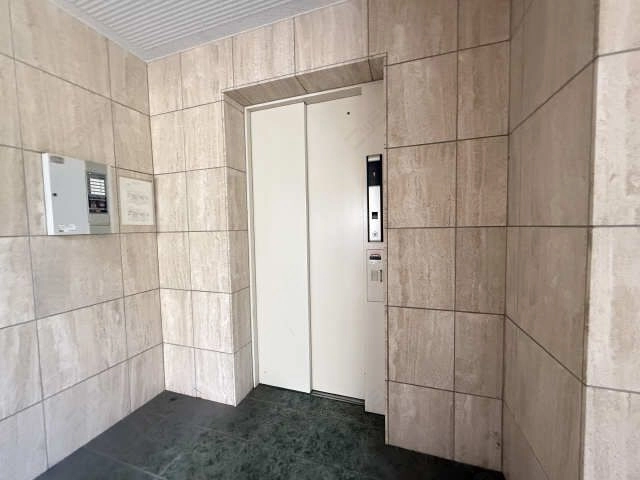 エレベーター