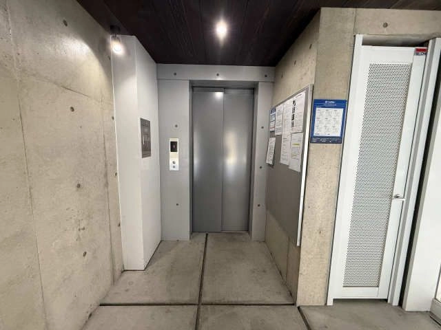 エレベーター