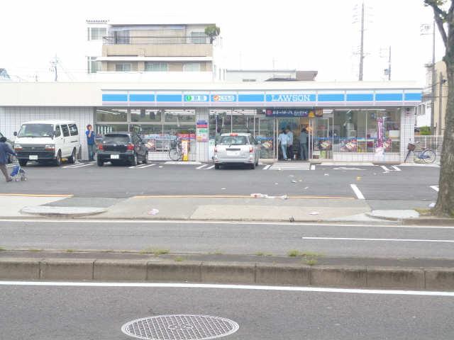 ローソン歩4分