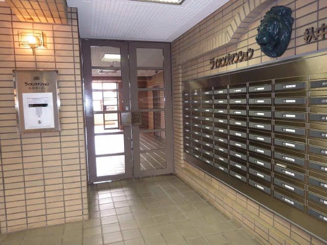 エントランスホール