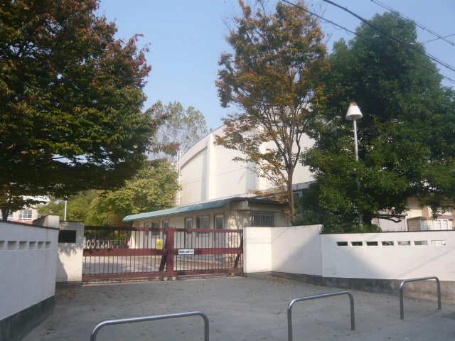 川原小学校