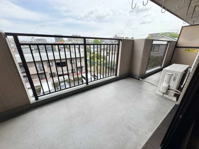 南側バルコニー