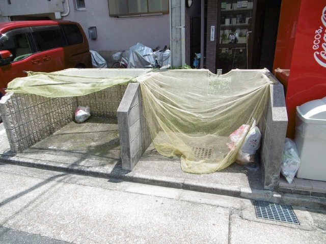 ゴミ置場