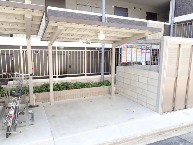 バイク置場